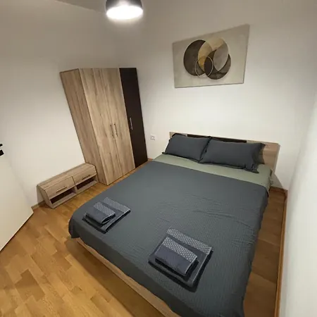 Daire Andrej's Luxury Üsküp